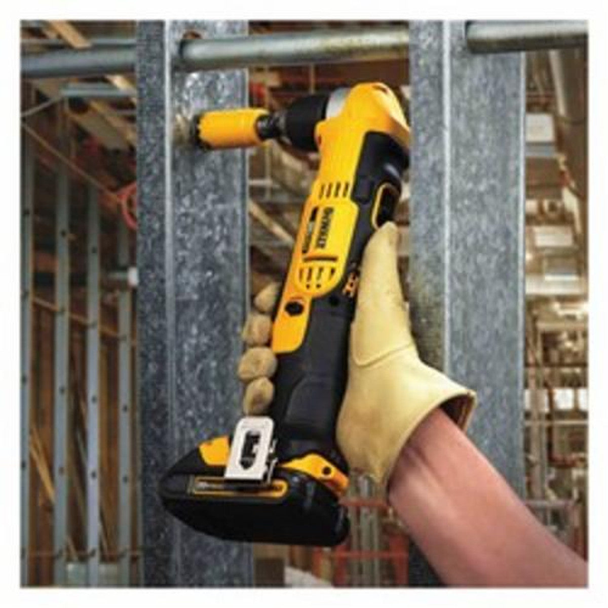 DeWALT DCD740C1  20V MAX 3/8" Right Angle Drill/Driver Kit W/ (1) 1.5 Ah Battery