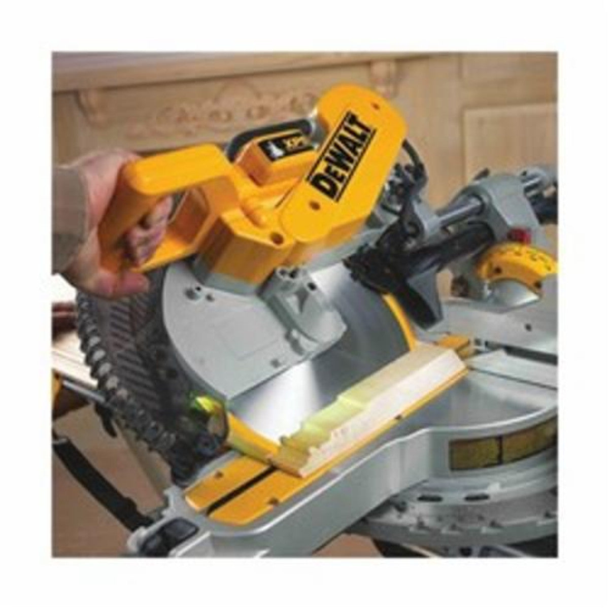 DeWALT DWS780  12" Double Bevel Sliding Compound Miter Saw, 15 AMP